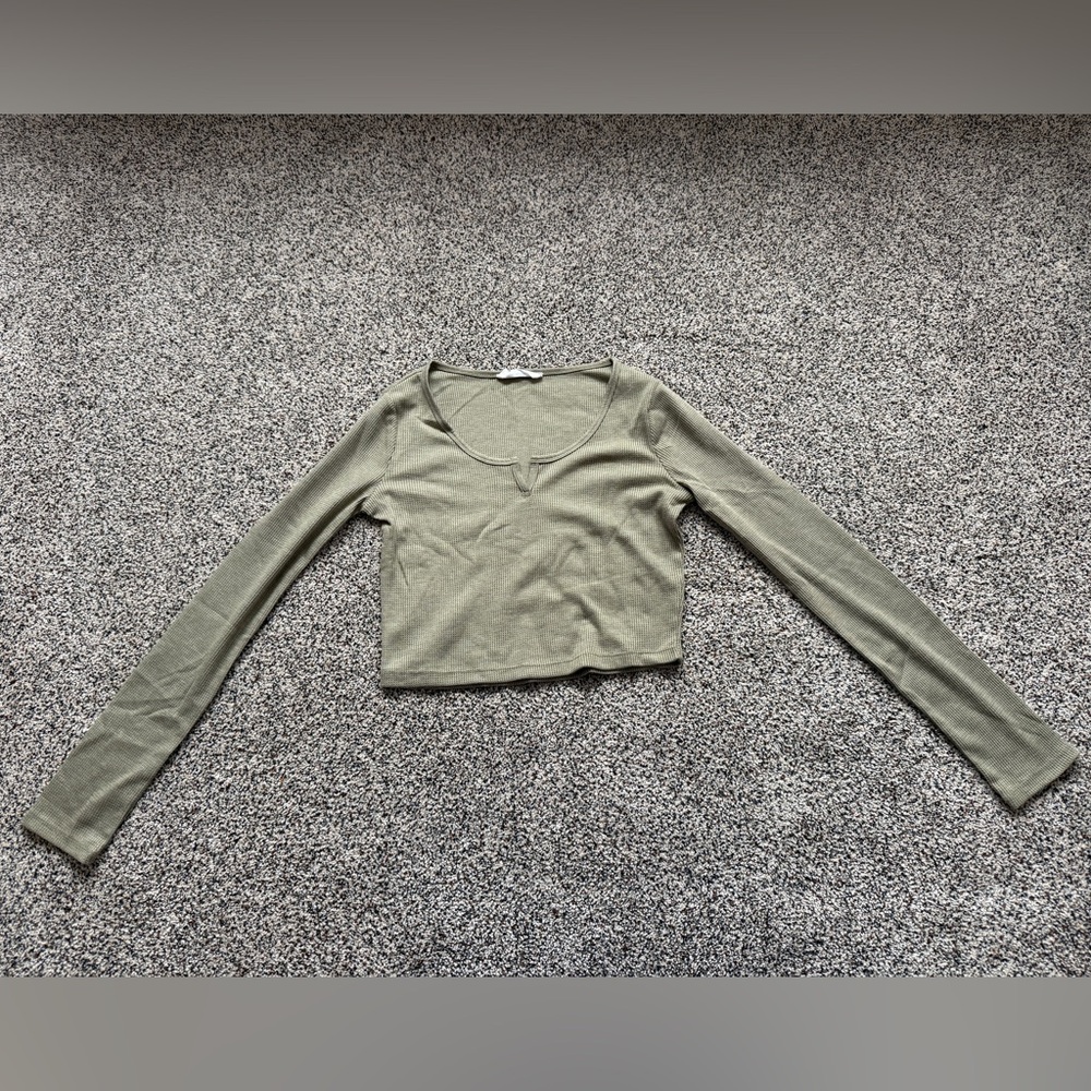 Double Zero Sage Long Sleeve Crop Top
